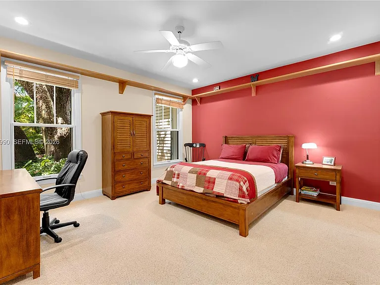 7400 SW 47th Ct — Photo 11