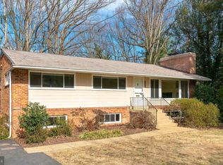7020 Marguerite Ct, Annandale, VA 22003