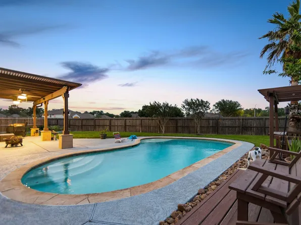 19414 Camellia Bend Cir, Spring, TX 77379