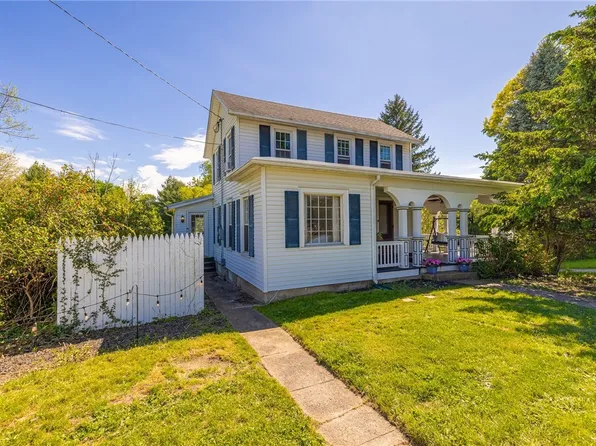 471 Ridge Rd, Webster, NY 14580