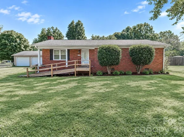9289 Fisher Rd, Rockwell, NC 28138