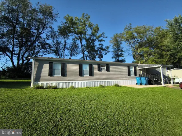 7 Nottingham Dr, Nottingham, PA 19362