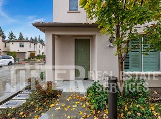 2512 Villa Terrace Ln, Sacramento, CA 95825