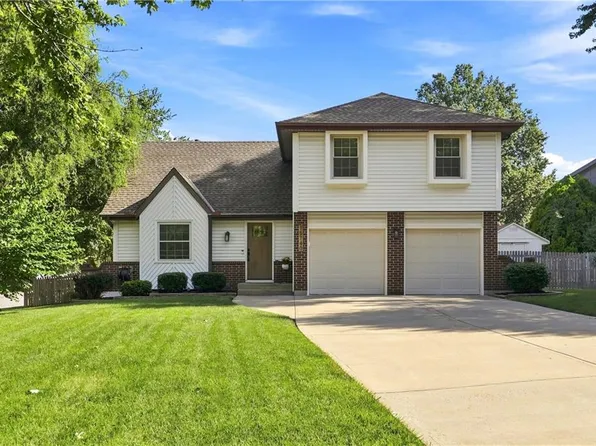 15740 W 146th St, Olathe, KS 66062