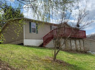 1234 Washington St SW, Sherrodsville, OH