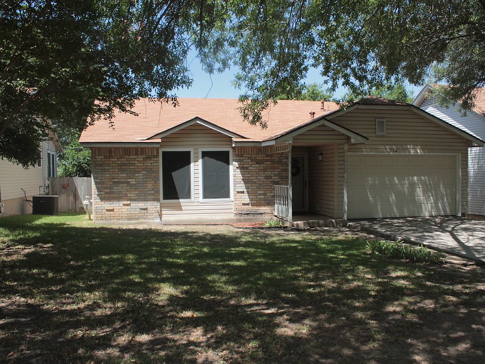 1st image of 2304 Lasso Dr