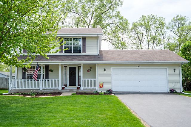 1st image of 541 Carls Pl