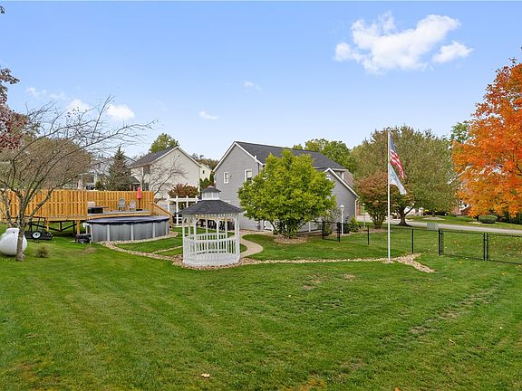 2nd image of 609 James Dr