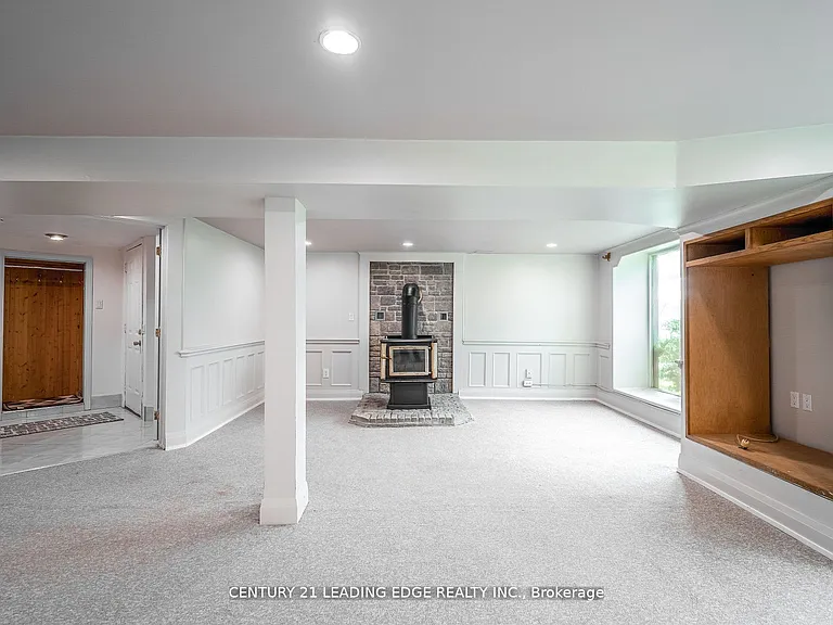 393 Canal Rd — Photo 24