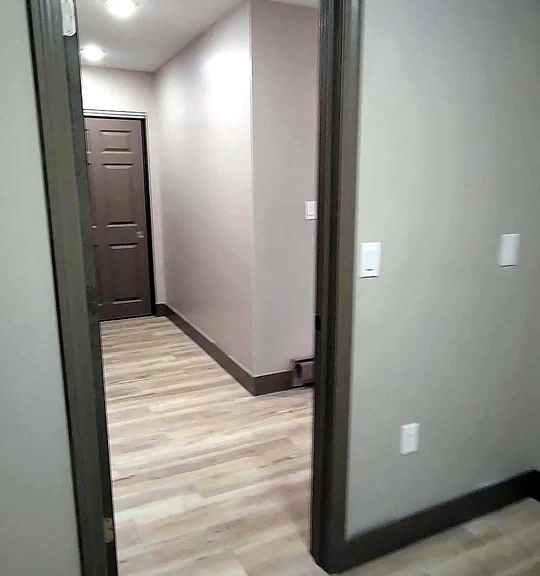 3 bed, 1.5 bath, 1100 sqft, $2,150 — Photo 1