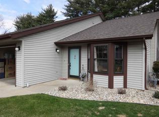 1648 Pine Ridge Ct, Elkhart, IN 46514