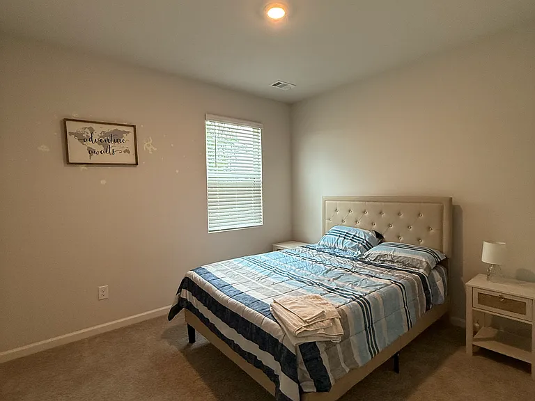 261 Berkeley Trce — Photo 11