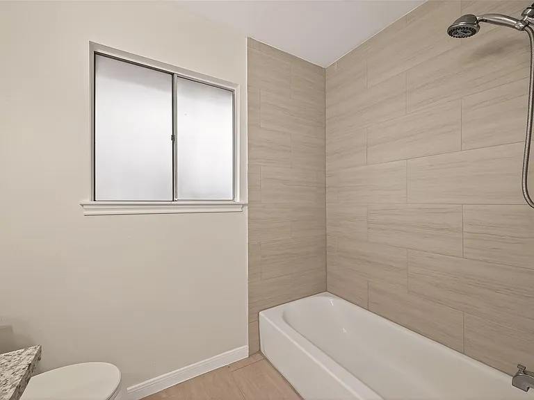 422 Willow Vista Dr — Photo 35