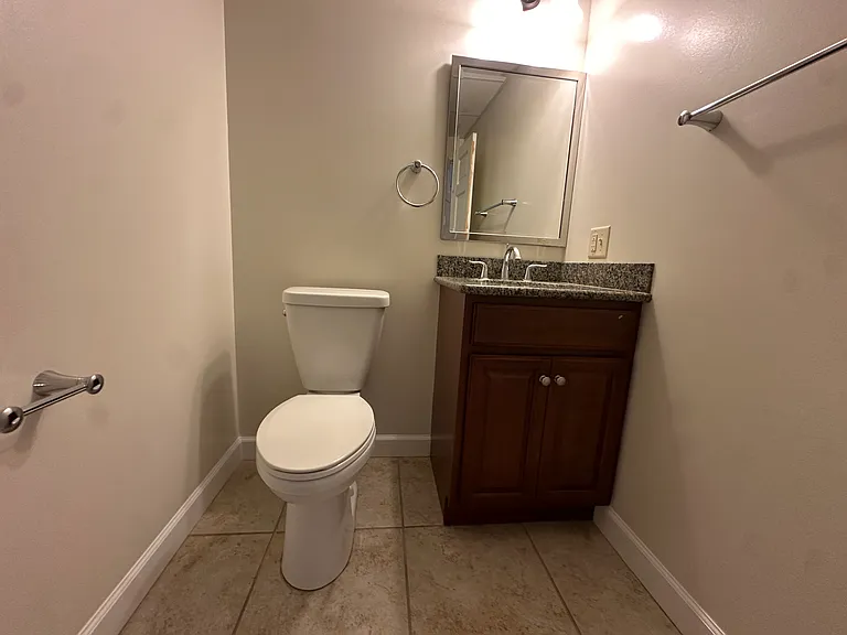 104 N Aurora St #2N — Photo 25
