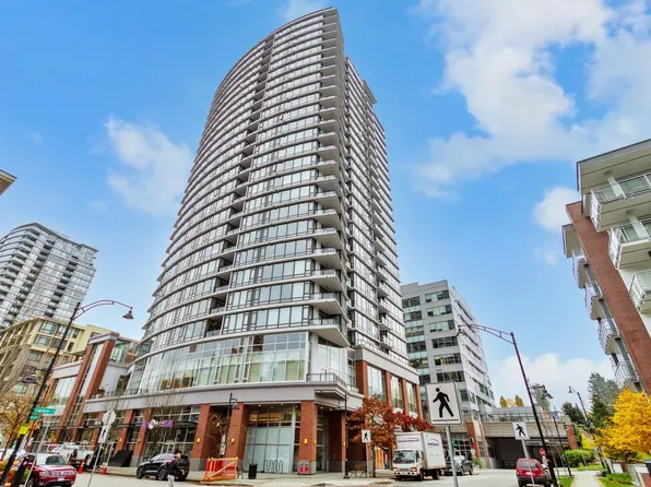 400 Capilano Rd #1703, Pt Moody, BC V3H 5M9