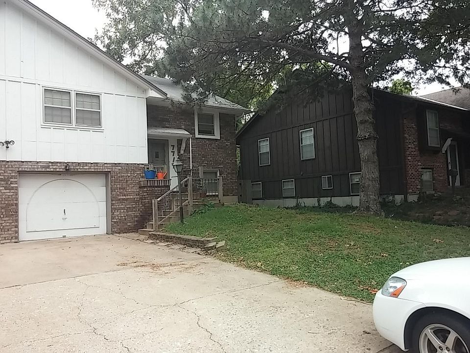 2nd image of 7717 Kessler Ln