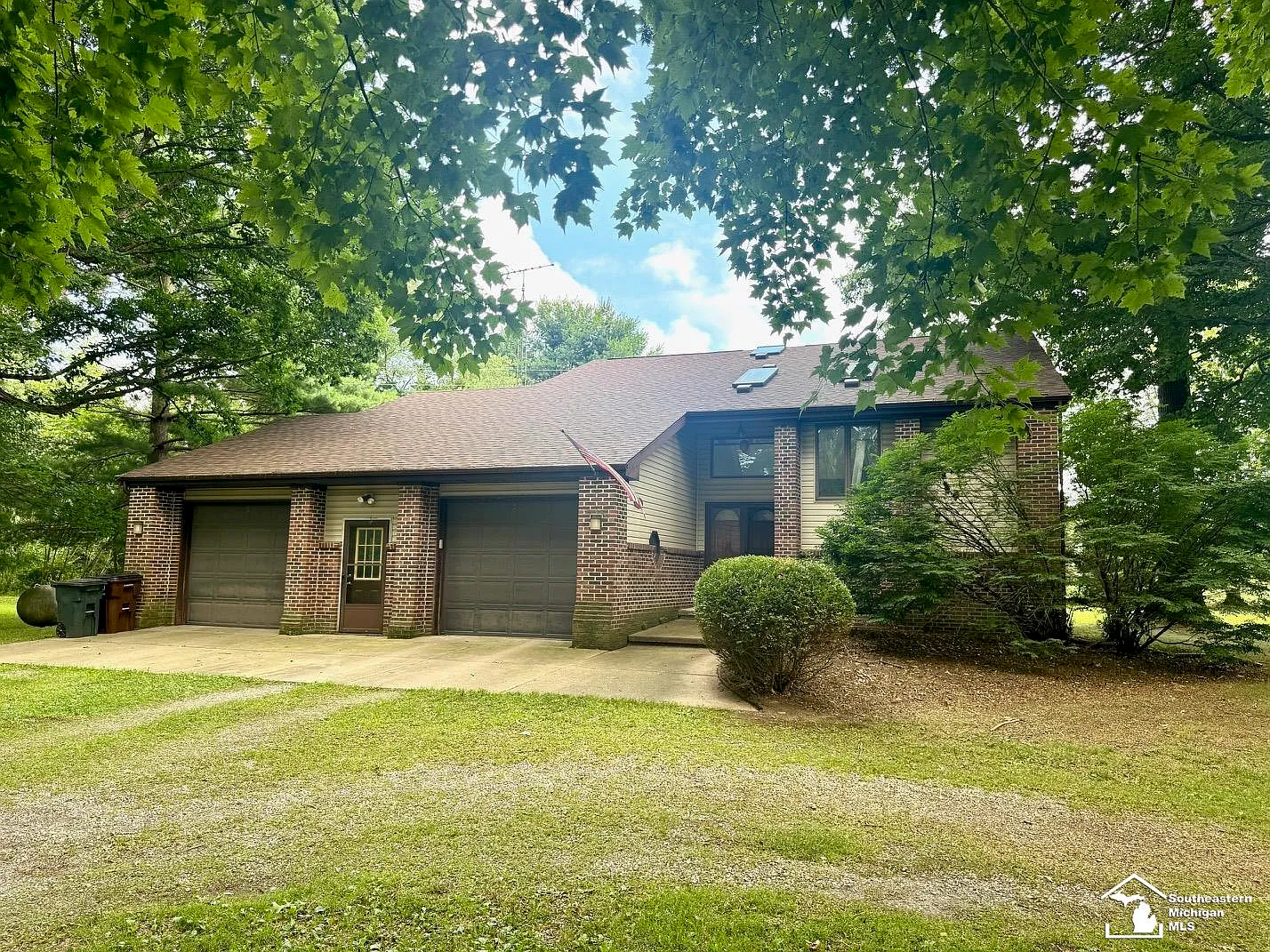 5711 Wells Rd photo 1