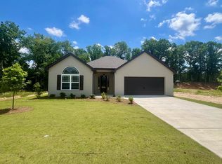 320 Woodstream Dr, Columbus, GA 31904
