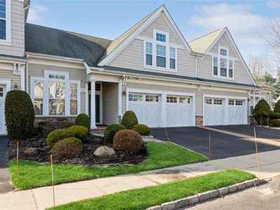 45 Symphony Drive, Lake Grove, NY, 11755