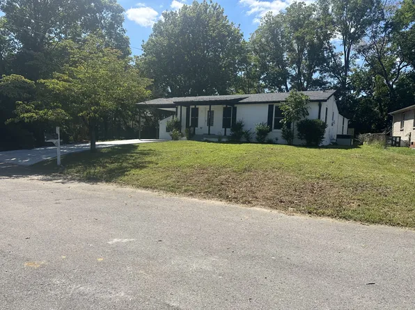 246 Edgemeade Dr E, Madison, TN 37115