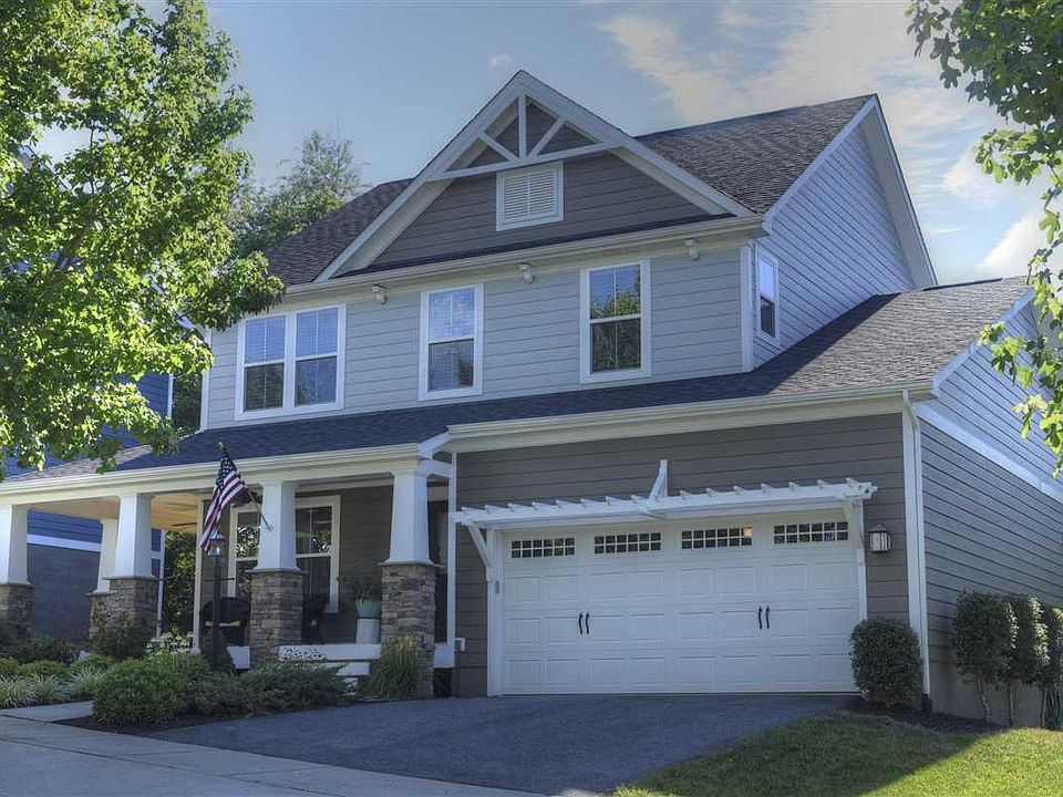 2nd image of 1640 Wickham Way