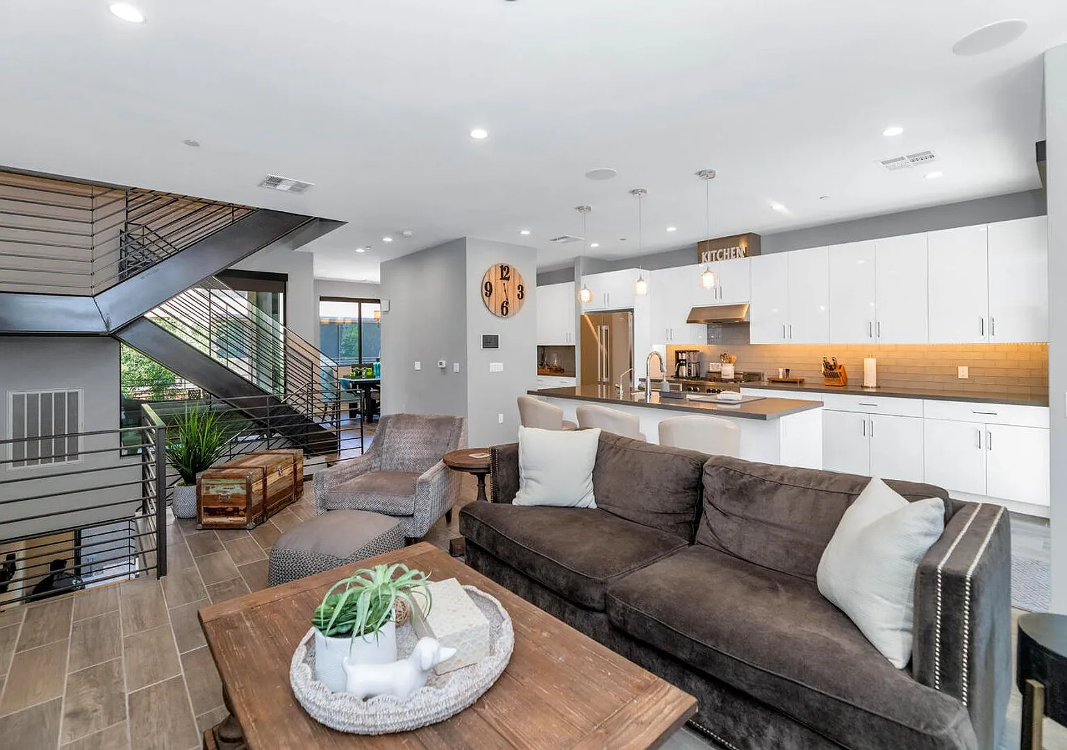Rates Vary: $4,495 - $7,995 — Photo 1