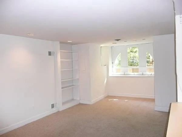 1012 E Capitol St SE #B — Photo 1