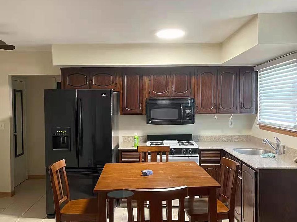 2nd image of 375 Klondike Ave Floor 1