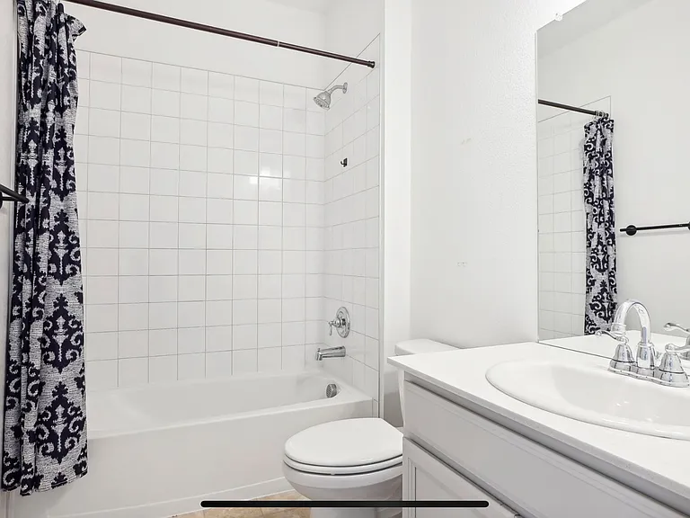 1511 Lake Vista Way — Photo 13