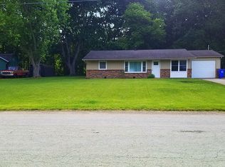 2399 S Lake Sharon Rd, Warsaw, IN 46580