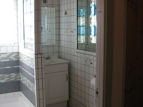 5th image of 2890 Figueroh Ave