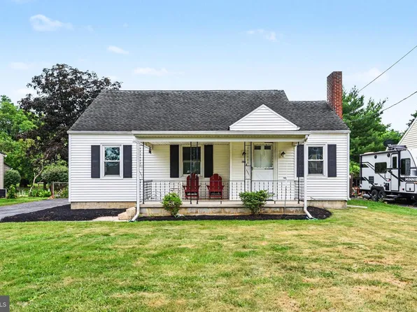 203 Pine Rd, Mount Holly Springs, PA 17065