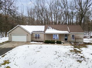 160 S Castor Rd, Shepherd, MI 48883