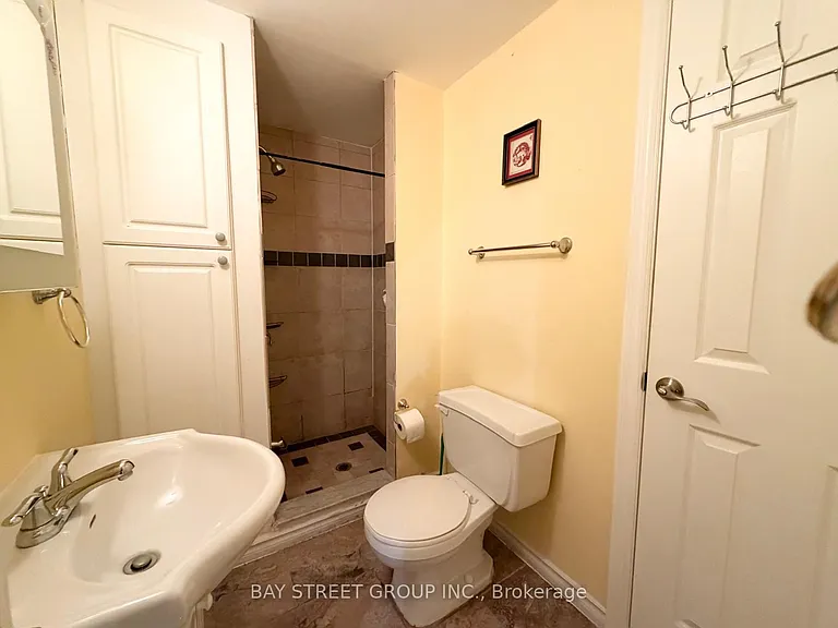 3620 Cherrington Cres — Photo 12