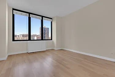 Rented by R New York