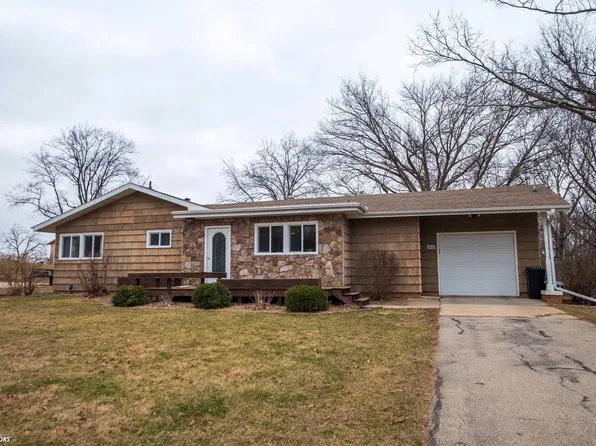 1505 W Olive St, Marshalltown, IA 50158
