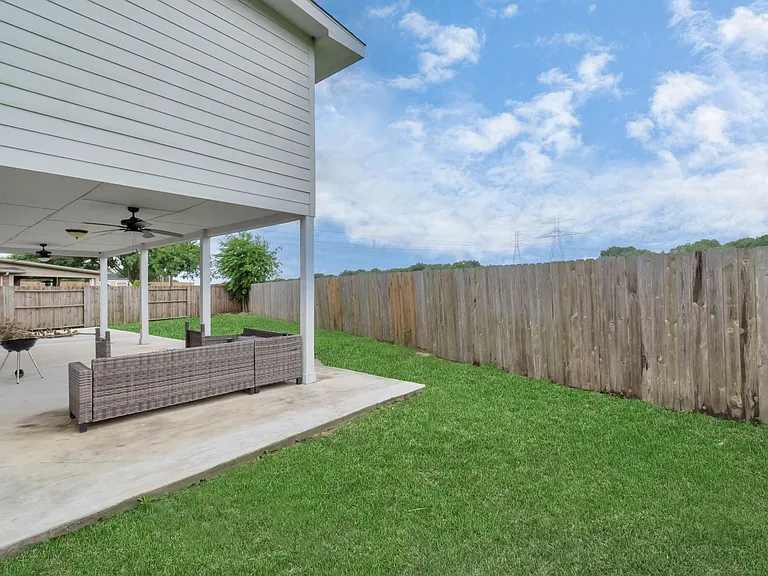 19762 Twin Canyon Ct — Photo 31