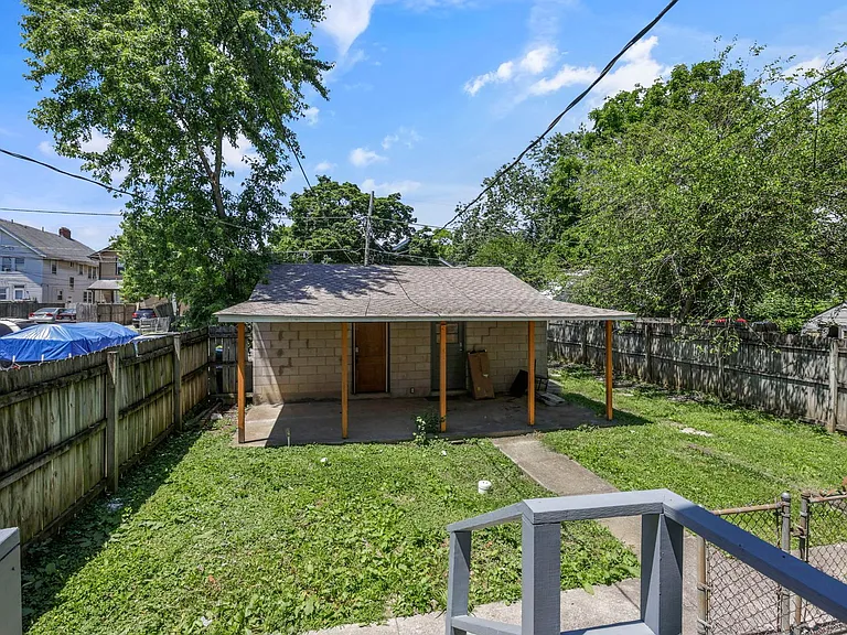 43-45 N Chase Ave — Photo 30