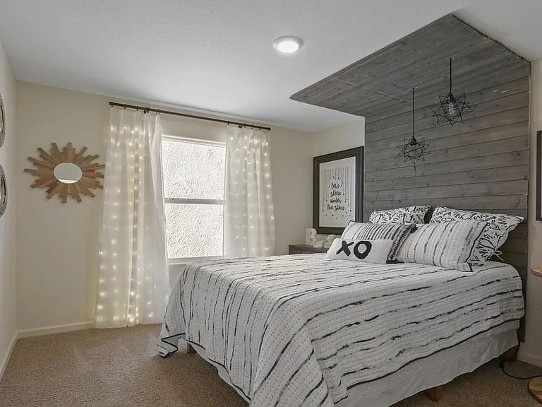 363 Sullivan Dr — Photo 16