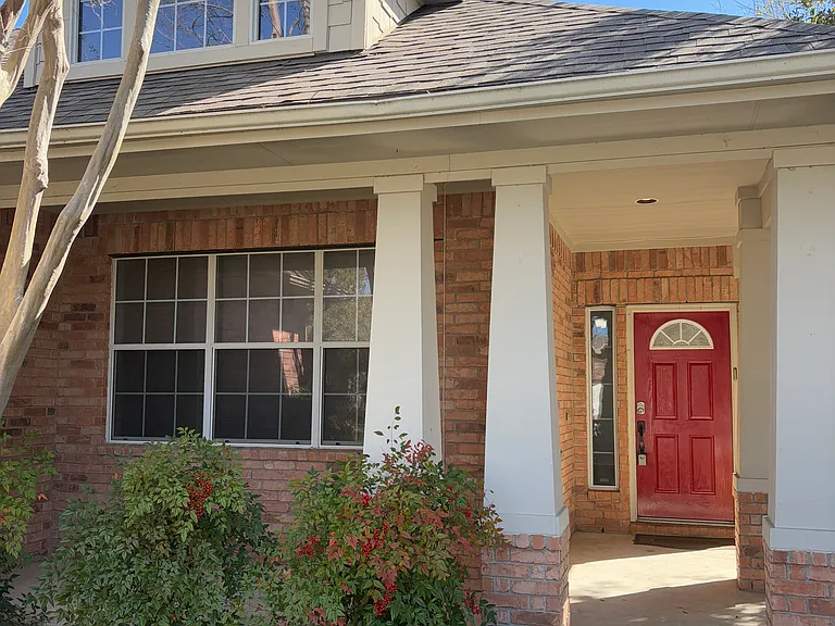 11501 Knapple Cv — Photo 3