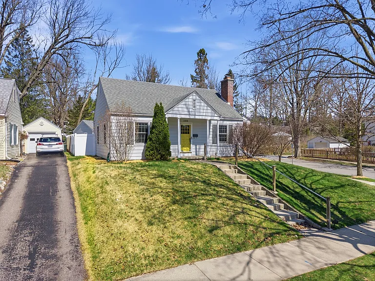 1102 Arborview Blvd — Photo 5