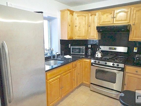 2nd image of 490 Dean St #1
