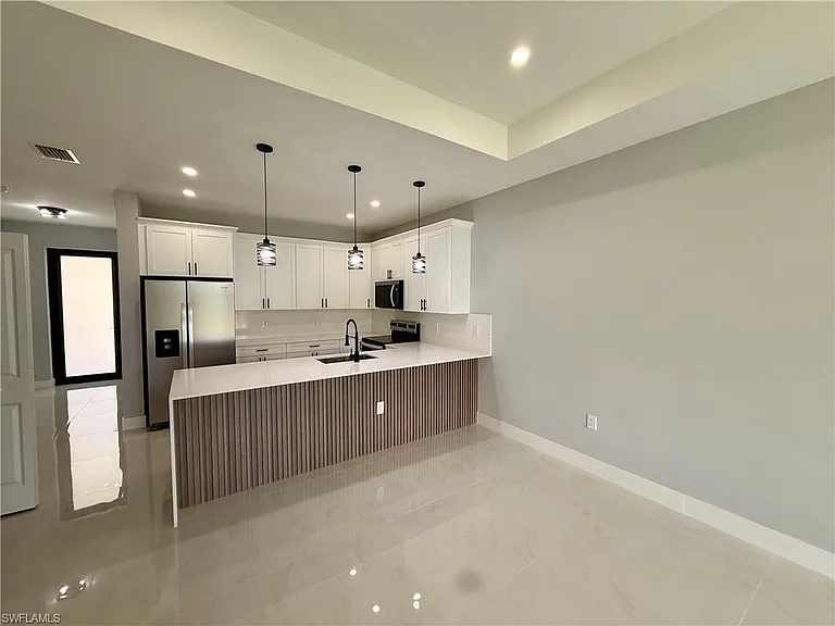 123 Jenna Ave S — Photo 15