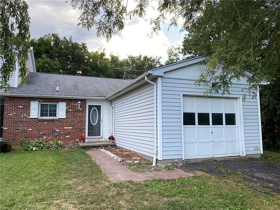 1st image of 1454 Wood Dr