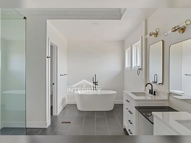 5248 E Otero Cir — Photo 12