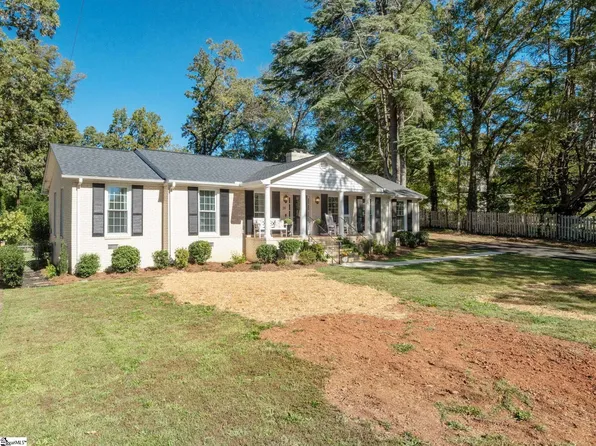 39 Clarendon Ave, Greenville, SC 29609