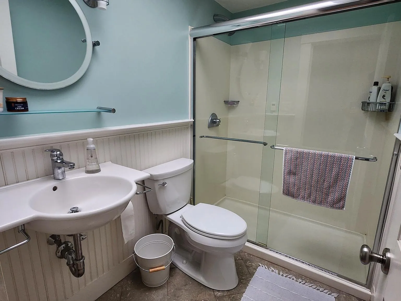 2 bed, 970 sqft, $2,100 — Photo 3