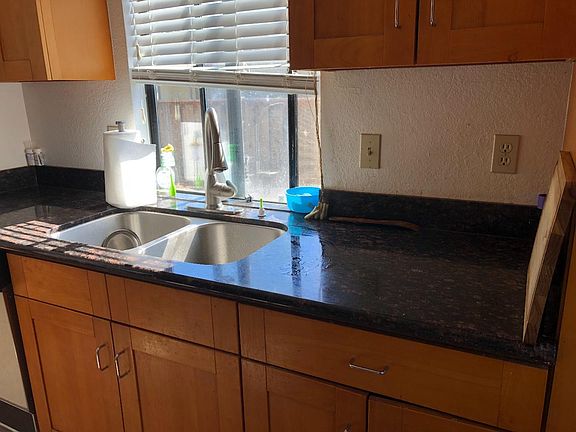 3rd image of 3123 Whitesand Dr