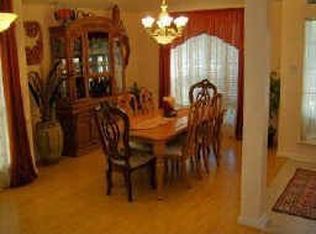 2706 Maple Ln, Pearland, TX 77584