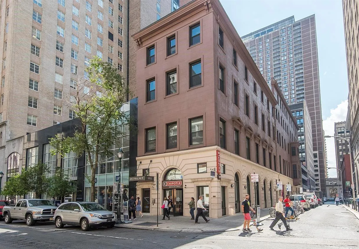 1512 Walnut Street — Photo 1